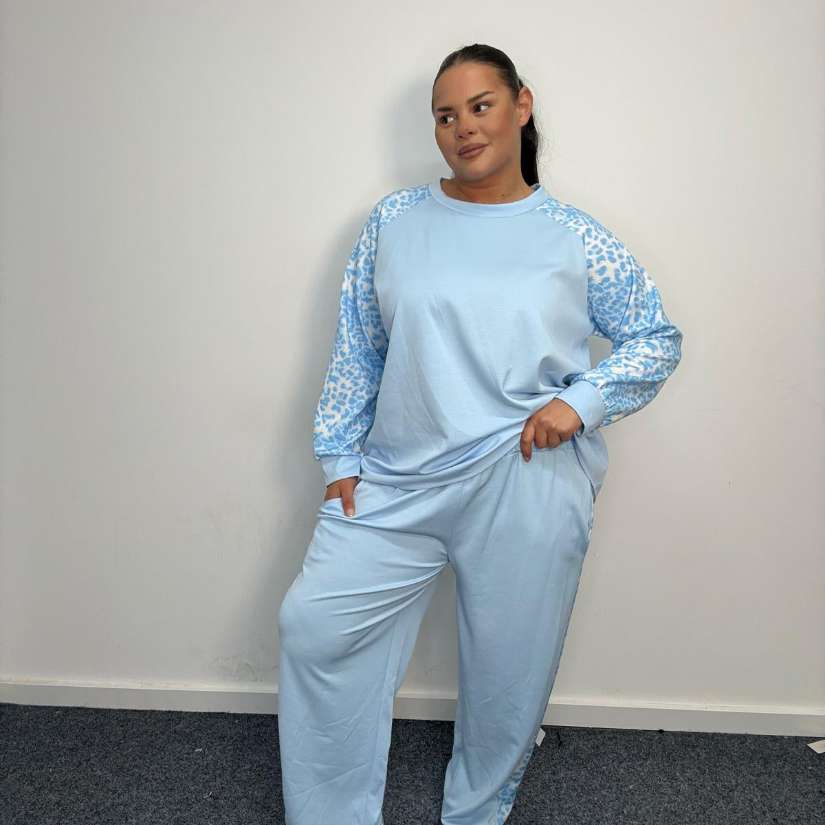 Plus Size Leopard Print Sleeve Loungewear Co-Ord Set