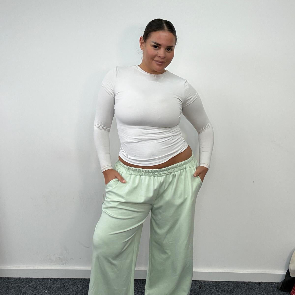 Plus Size Wide Leg Elastic Waist Trousers with Pockets
