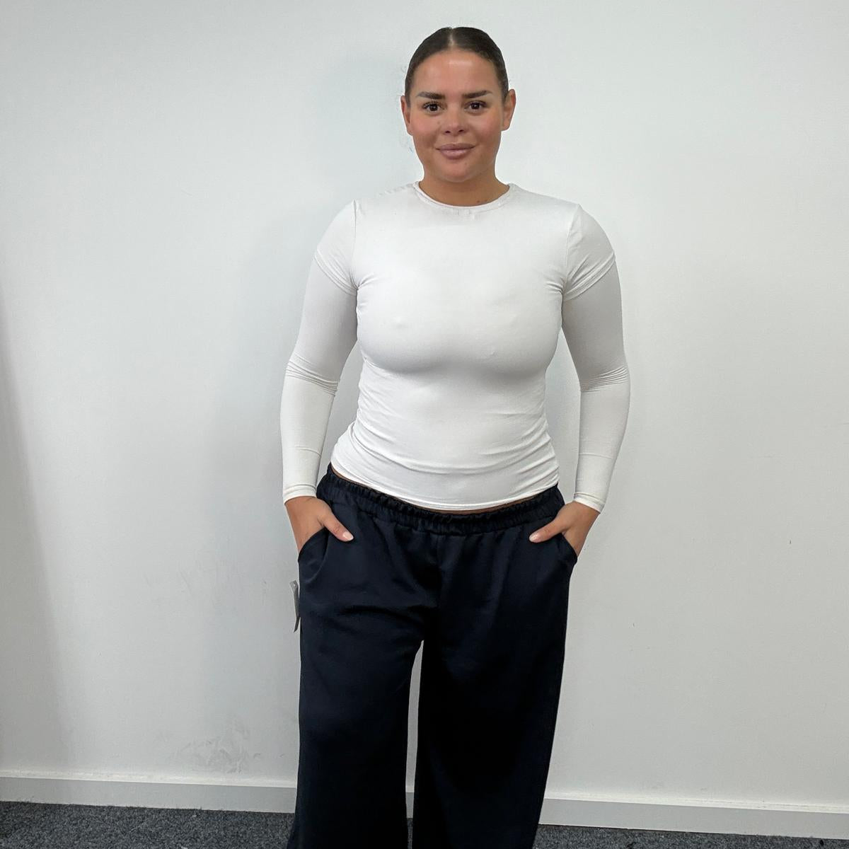 Plus Size Wide Leg Elastic Waist Trousers with Pockets